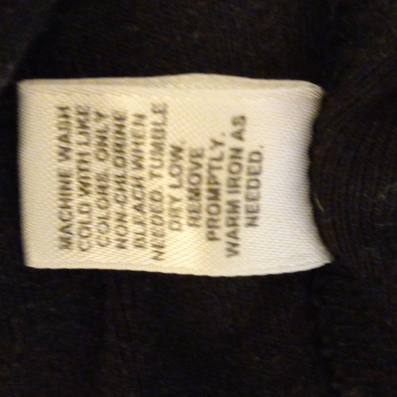 CATO WOMAN Black Long-Sleeve T-shirt Size 18/20W - Picture 5 of 5